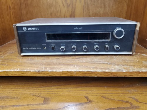 Vintage Symphonic Solid State Sound Model 5202WA - Made in
