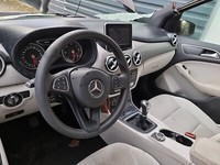 Mercedes W246 B180 14-18 CDI 1,5 80KW 607951 Differenzdrucksensor Mercedes W246 B180 14-18 22.05.2015 8201417034... Vorschau 8