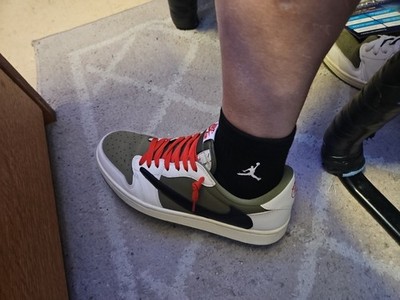 socks for jordan 1 low