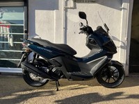 NEW 2025 KYMCO SKYTOWN 125 AUTO SCOOTER
