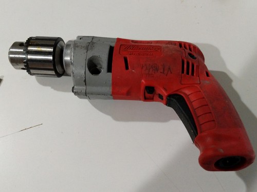 MILWAUKEE 5.5 AMPS MAGNUM HOLE SHOOTER - CAT.#0234-1