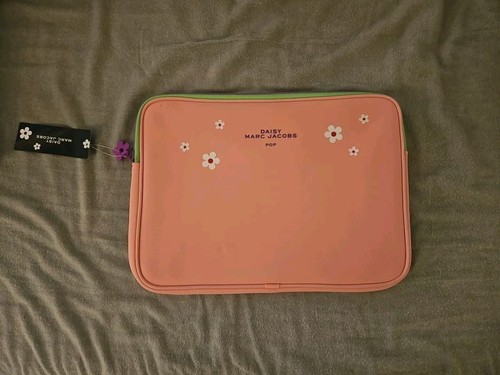 NWT Marc Jacobs Daisy Pop Pink/Purple/Lime Green Laptop Bag