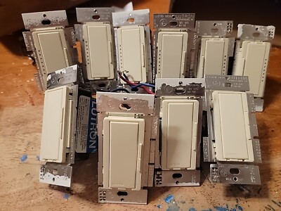 Lot 7 Lutron Maestro MA-600 (Almond) Dimmer and 4 Lutron Maestro MA -R 