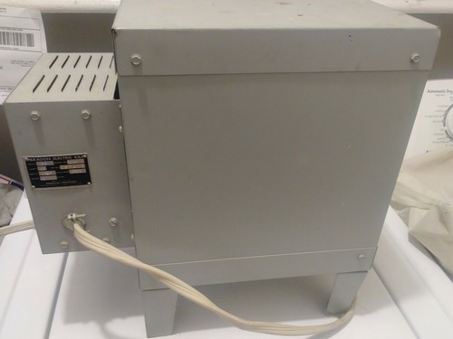 Paragon Electric Kiln Q-11-A Glass, Ceramic and Porcelain 120 Volt.
