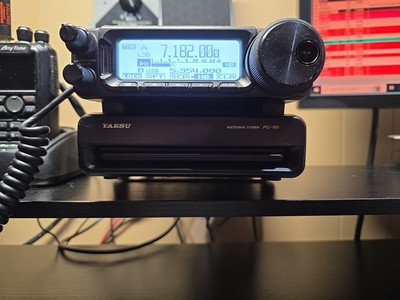 Yaesu FC-50 Automatic Antenna Tuner For FT-891 / 857 / 897