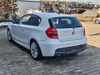 BMW E81 1er 120d 07-11 Lufteinlassgitter für Stoßstange Stoßfänger Vorne 300 BMW E81 1er 120d 07-11 23.05.2011... Vorschau 7
