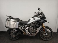 TRIUMPH TIGER 1200 RALLY PRO ** ONE OWNER - LOW MILEAGE - FULL TRIUMPH HISTORY *