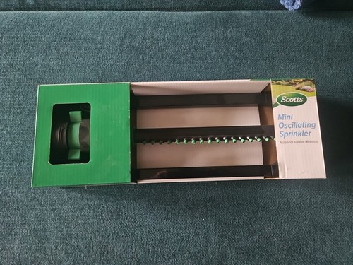 Scotts -Mini Oscillating Sprinkler - SCT30637