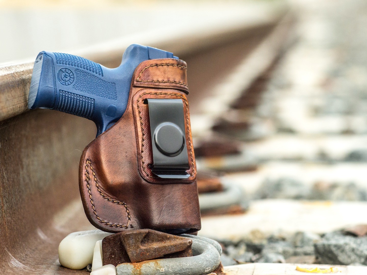 Taurus Millennium PT111 PT140 PT145 | Full Grain Leather IWB Conceal Holster