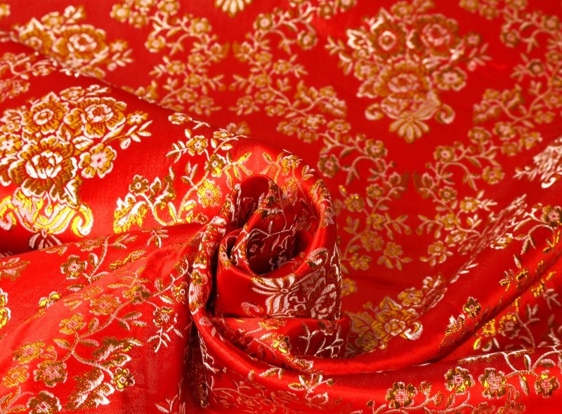 Lurex Jacquard Stoff Brokat Rosenbouquet KostÃ¼Me Rot WeiÃ Gold Eur 16,98/M