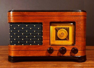 Old Antique Wood Crosley Vintage Tube Radio -Restored & Working Deco Tabletop