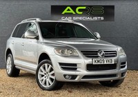 VOLKSWAGEN TOUAREG 2.5 TDI DPF Altitude 5dr 2009