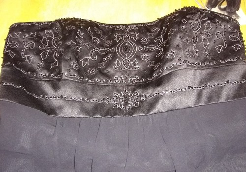 New Davids bridal beaded strapless dress black bubble hem Corset women's size 10