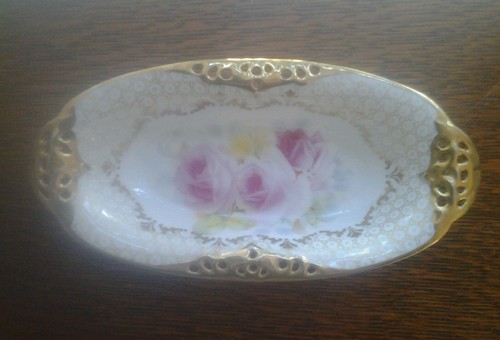 Royal Bayreuth Nappy Candy Nut Dish
