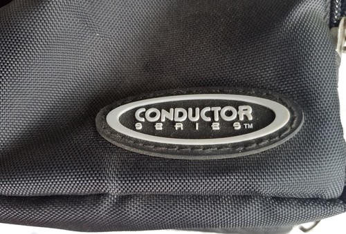 Conductor Series 30 Disc CD Portable Carrying Bag Storage Holder Case Tote