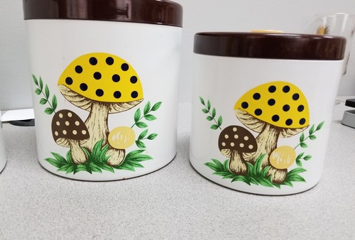 Vintage Nesting Mushroom Canisters  Mid Century Modern Set Of 4 Sears Co+