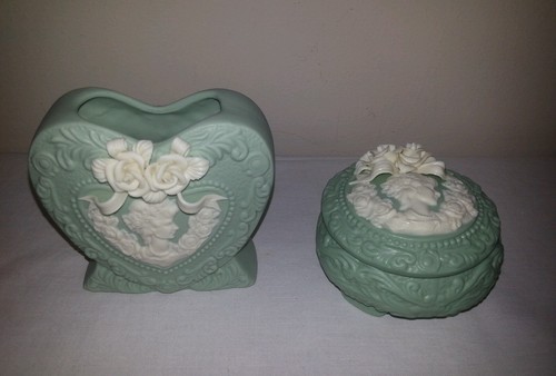 Green Jasperware Heart Vase & Trinket Box with Ivory Roses, Ribbon and Cameo