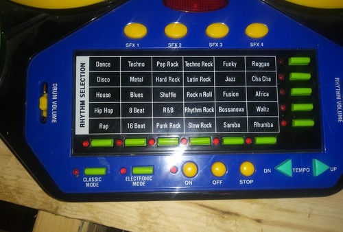 KAWASAKI MEGA DIGITAL ELECTRONIC DRUM SET (TESTED WORKING)