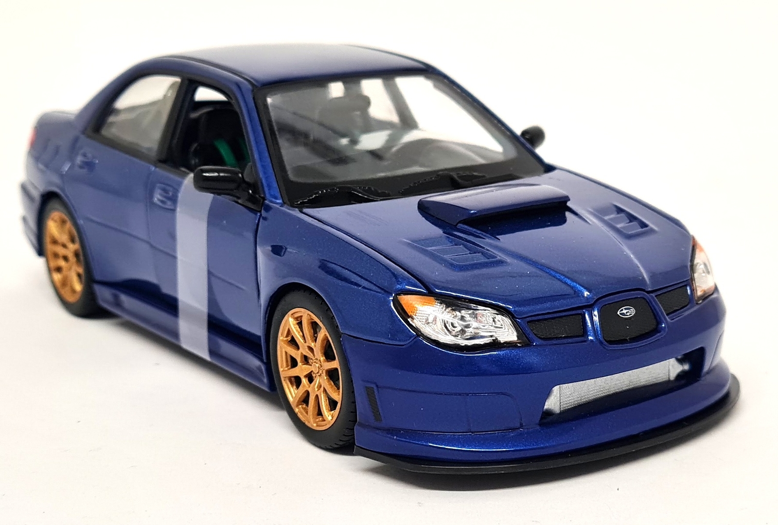 KENTOYS 1/24 SUBARU IMPREZA WRX STI 2台！ KENTOYS 1/24 SUBARU IMPREZA WRX STI 2台！ - メルカリ