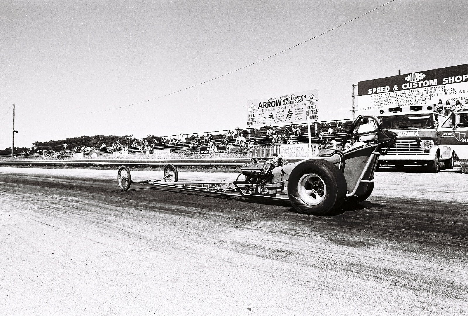vintage Kansas City International Raceway 1973 set of photos B/W cars
