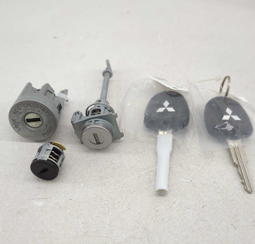 New OEM Genuine Mitsubishi Key and Cylinder Set 2016-2023