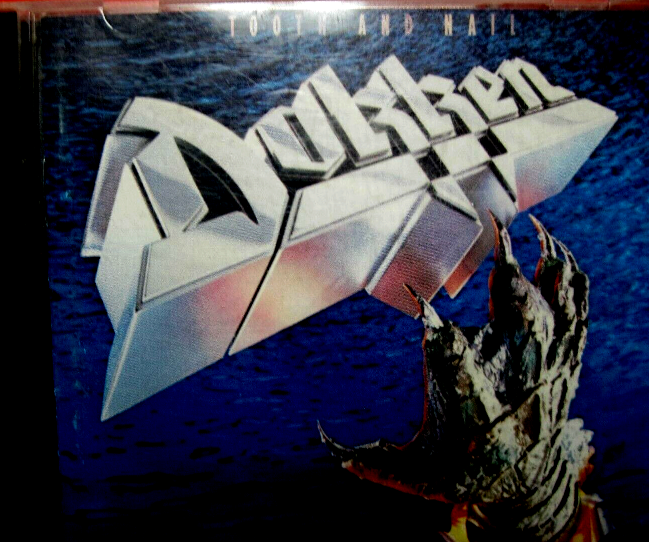 DOKKEN　Tooth And Nail　ドッケン　トゥース・アンド・ネイル Dokken - Tooth And Nail - Amazon.com Music
