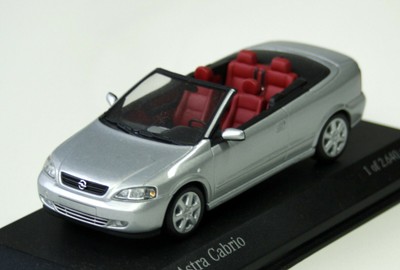 Opel Astra G Cabriolet Model Year 2001-2005 M.1 : 43 Silver