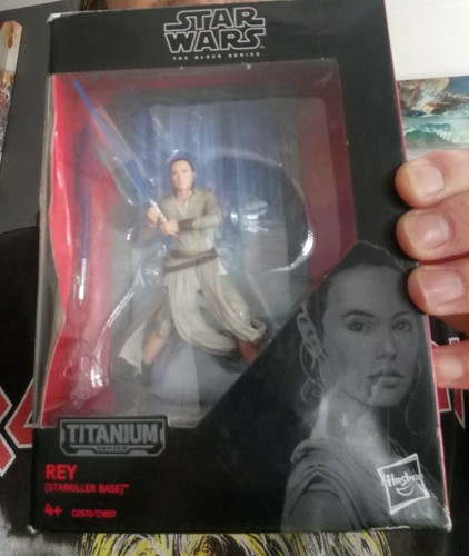 Star Wars The Black Series Titanium 08 Rey Starkiller Base Action Figure BNIB