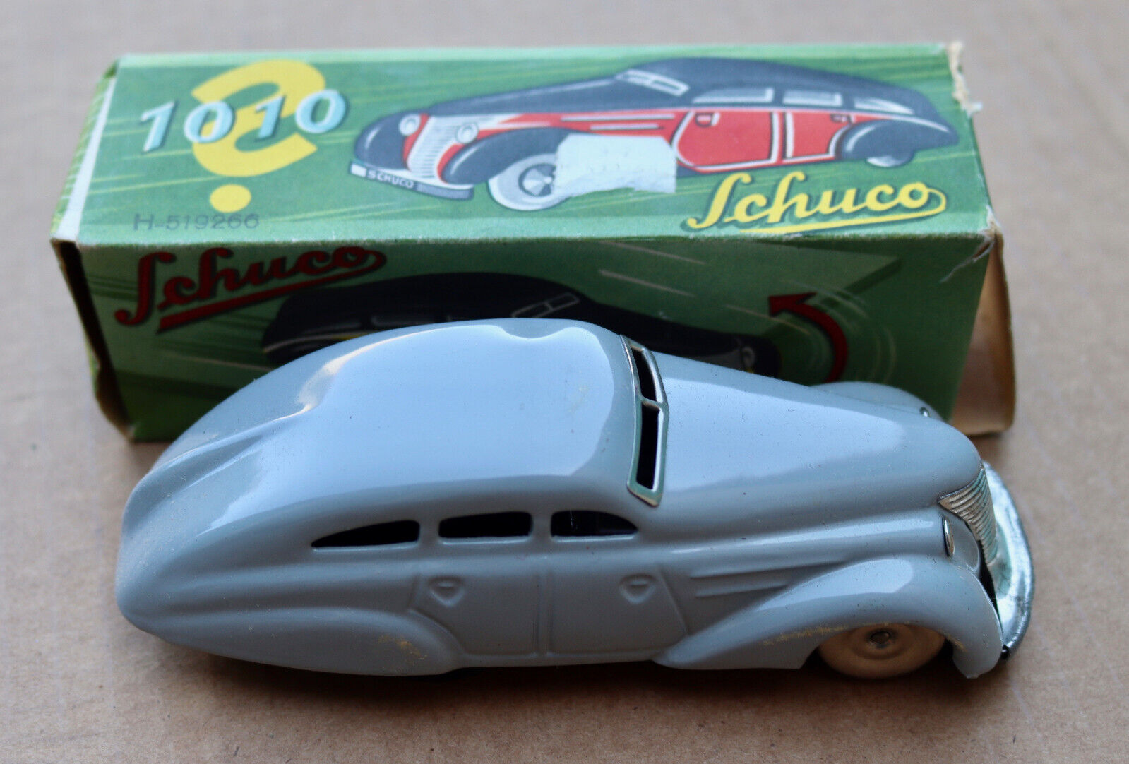 Vintage Schuco Gray Grey Wind-Up Car Patent 1010 w/ Original Vintage Schuco Gray Grey Wind-Up Car Patent 1010 w/ Original