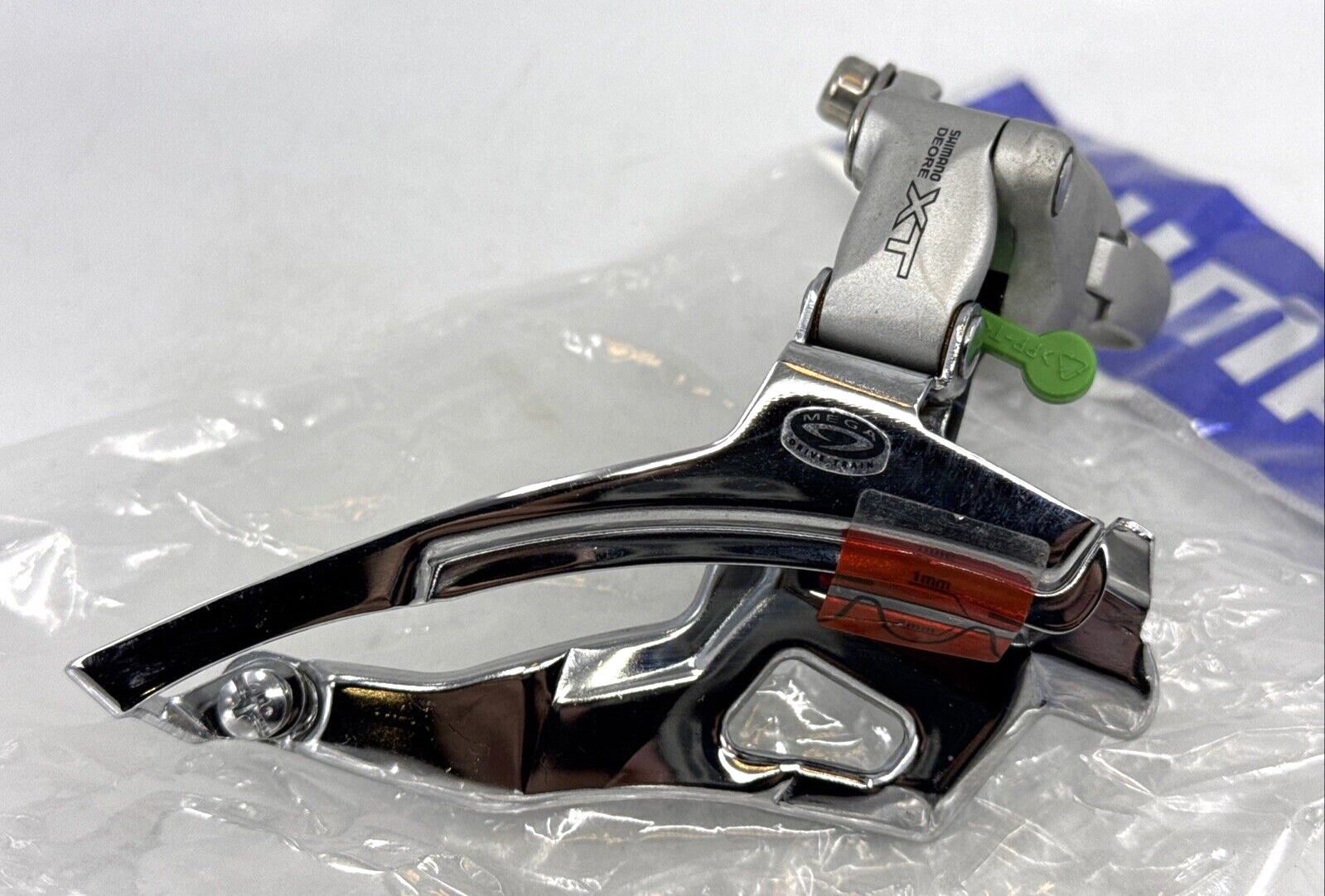 SHIMANO DEORE メタルパッド付き Amazon | シマノ(SHIMANO) BR-M8120 メタルパッド(N04C)フィン付