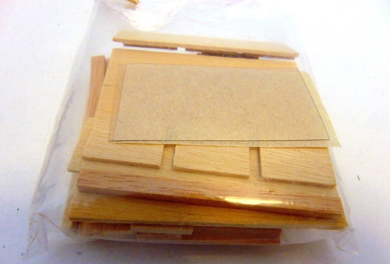 The House Of Miniatures Closed Cabinet Top Circa Late 1700's No.40001