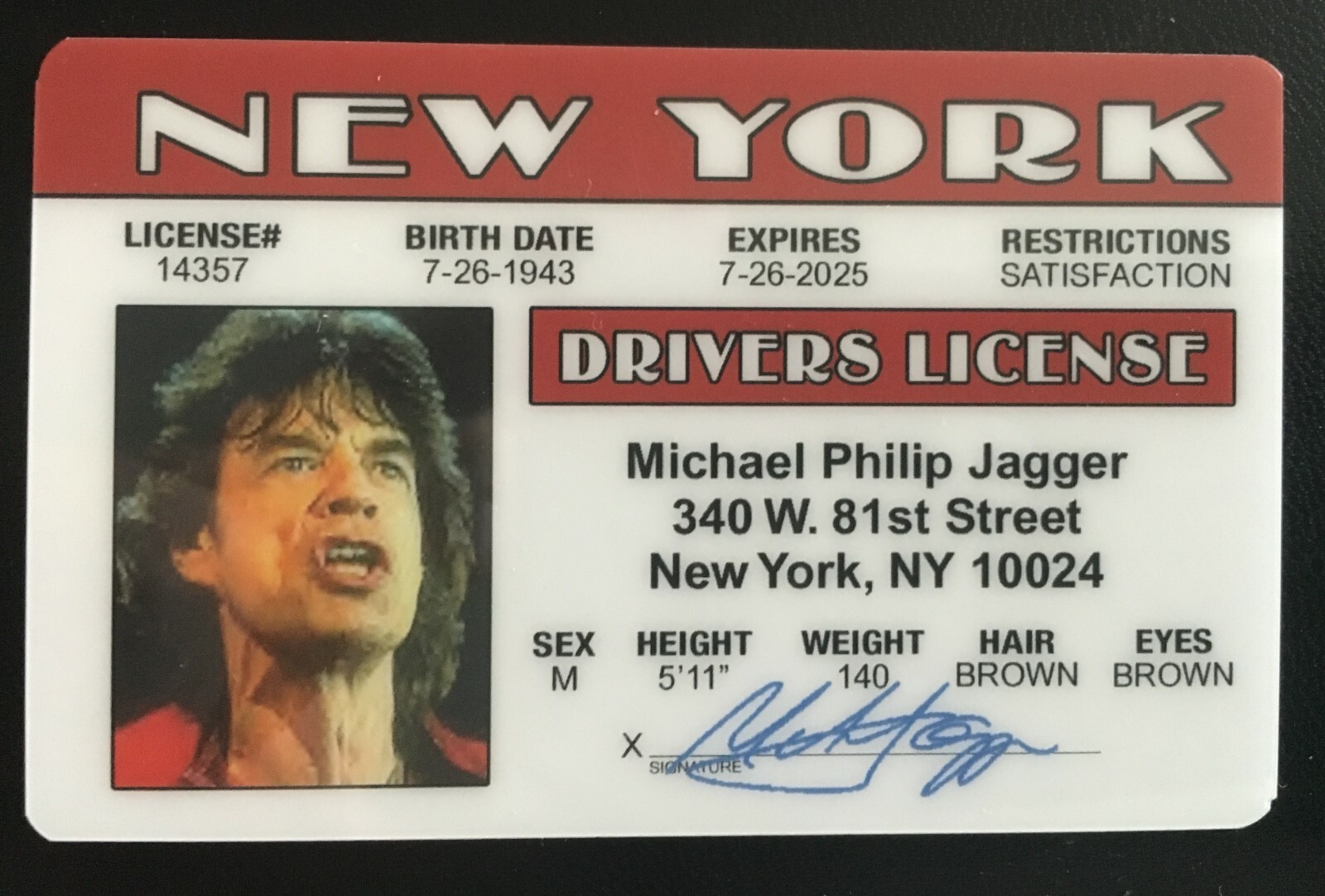 ミックジャガー　ローリングストーンズ　直筆サイン　ホログラムID証明書有 Mick Jagger Drivers License The Rolling Stones Novelty ID