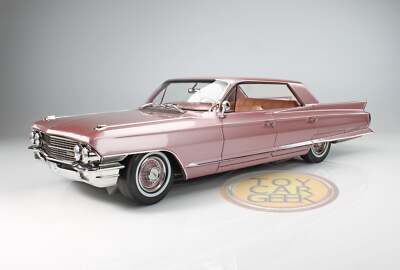 【中古】THE DUKE Limited Edition 50th VANDOR 1962 Cadillac Sedan De Ville - Heather Metallic 1:18 Stamp