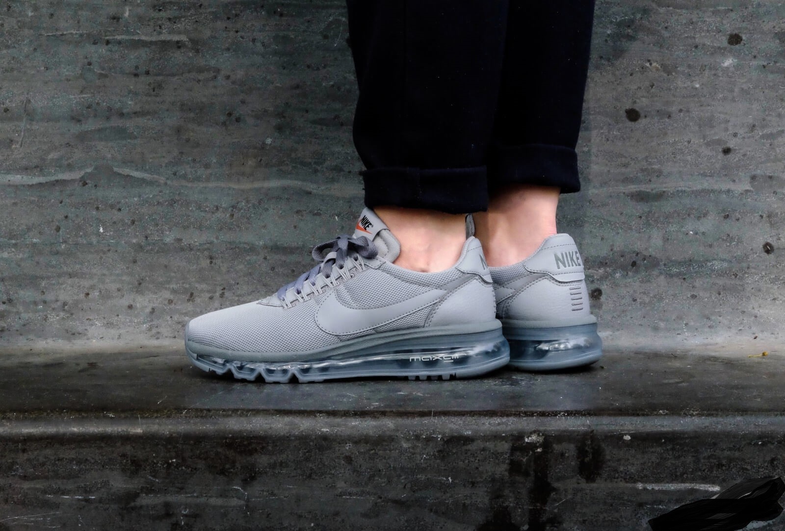 Nike Air Max LD Zero Wolf & Cool Grey Running Shoes Wmn Sz 7