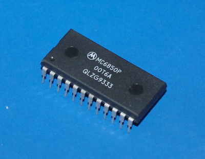 MC6850P - MOTOROLA - DIP-24 - ACIA IC - für Atari ST/STFM/STE/MEGA u.a. - NOS