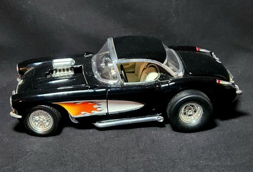 GASSER コルベット ドラッグスター 1957 ROAD LEGENDS製 GASSER コルベット ドラッグスター 1957 ROAD LEGENDS製 - メルカリ