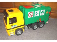 bruder actros