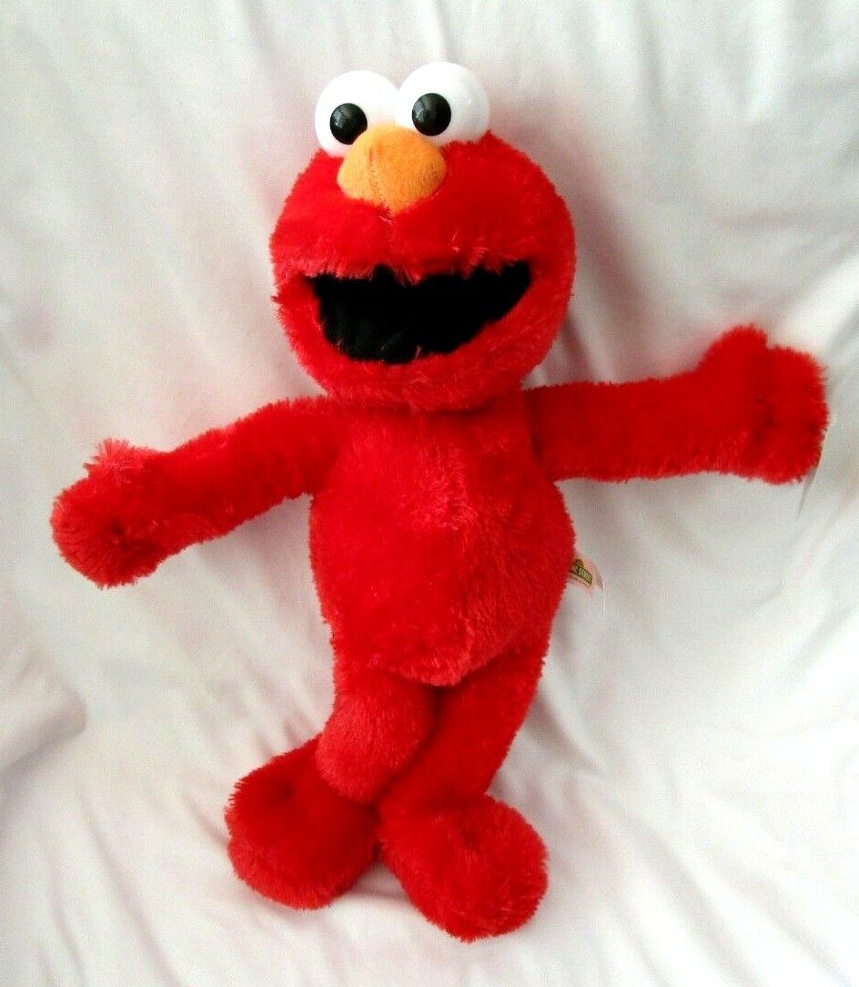 Sesame Street Let's Cuddle Elmo 18