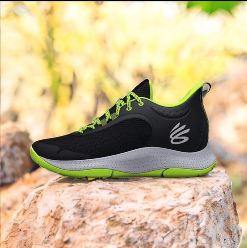 シューズ(男性用) UNDER ARMOUR CURRY10 (25.0) カリーフロー10｜UNDER ARMOUR（アンダーアーマー）