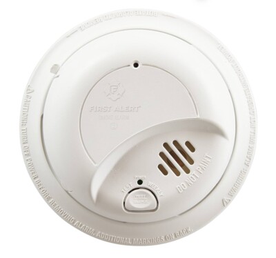 BRK First Alert 9120BFF/ SMI100-AC Smoke Detector, Hardwired Alarm with Battery