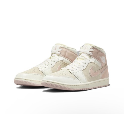 Nike Women's Air Jordan 1 Mid 25㎝ Air Jordan 1 Mid Women's Shoes. Nike ID