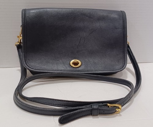 バッグ old coach shoulder bag 9755 y2k 393 old coach shoulder bag 9755 y2k 393 SOLD ~ Vintage Coach