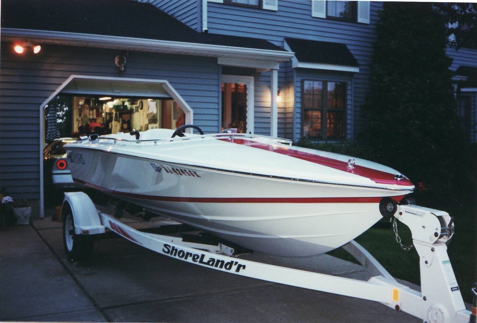 1995 DONZI SWEET 16