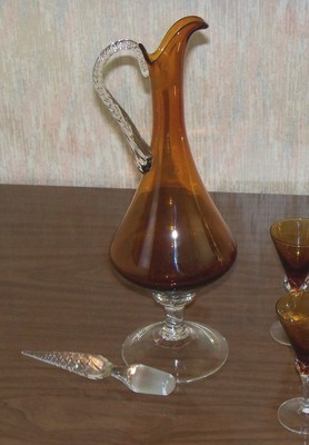 Beautiful 7 Pc - 2 Tone Art Glass Decanter w/ 5 Cordials