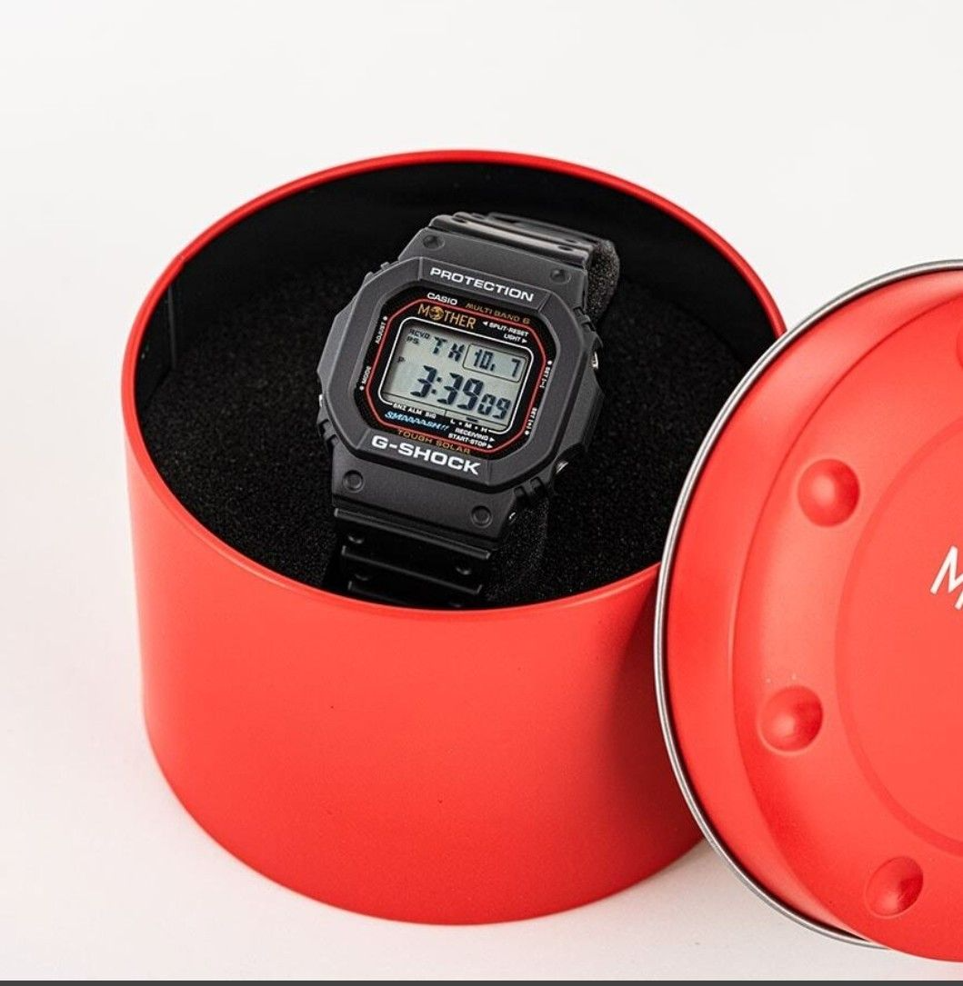 新品未開封MOTHER × G-SHOCK GW-M5610UMOT21-1JR Mother x G-Shock GW-M5610UMOT21-1JR collaboration with the