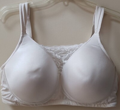 Jodee 809 White Camisole Molded Seamless  Wire Free Bra Size 38DD