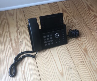GRANDSTREAM GRP2615 IP phone