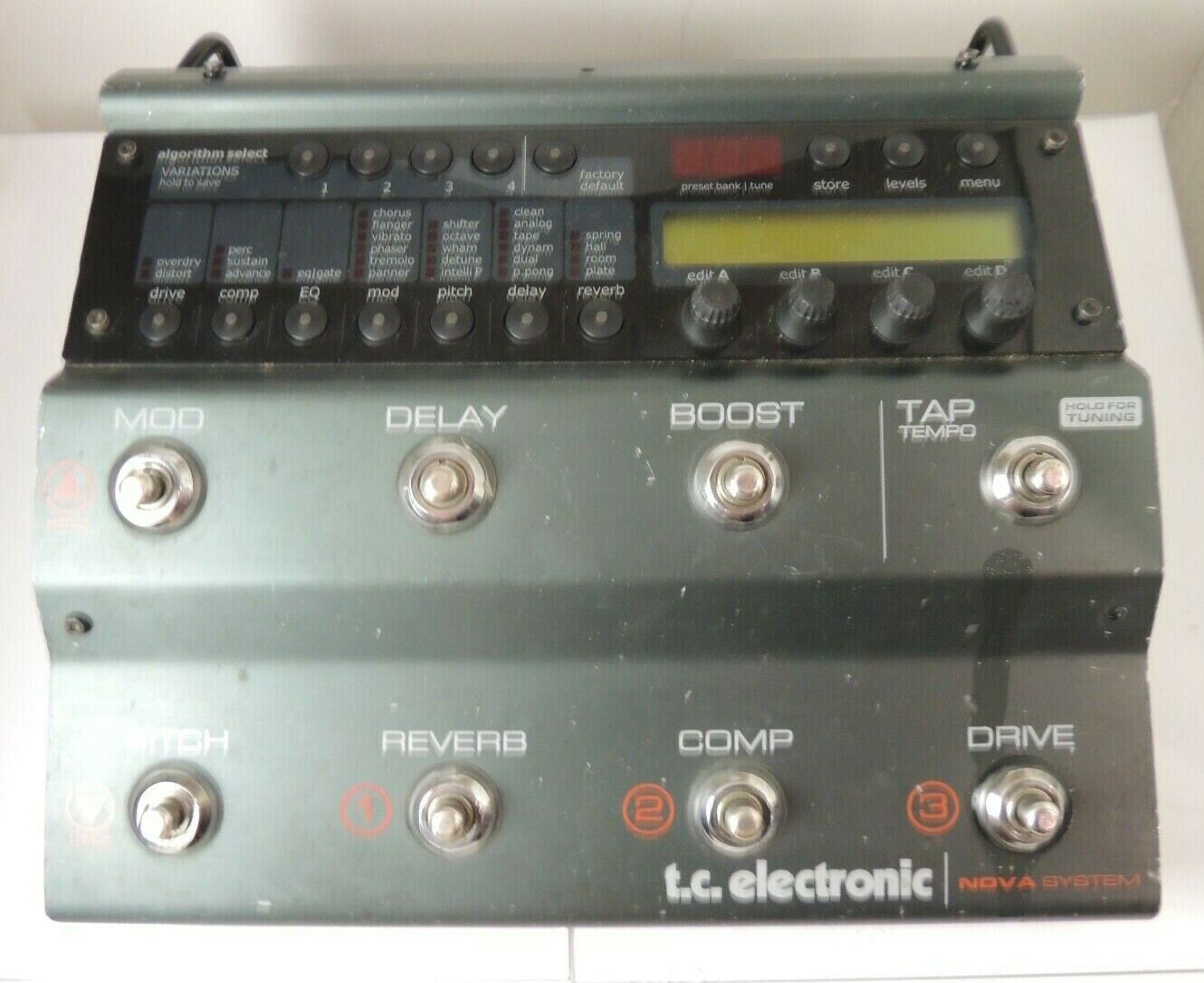 TC Electronics Nova System Multi Effects Pedal Processor TC Electronics Nova System Multi Effects Pedal Processor