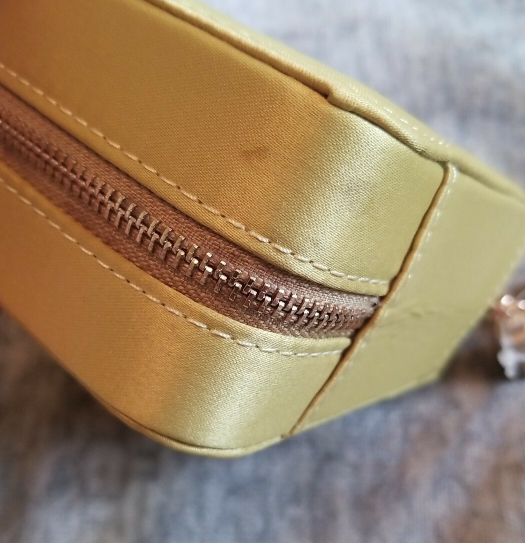Great gift! Ann Taylor Travel Jewerly Box Organizer 5"&times;3.5"&times;2" Lime