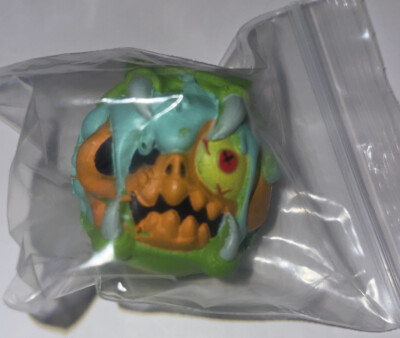 2017 Madballs Series 2  1.5'' Foam Ball Miniature Figure Snake Bait